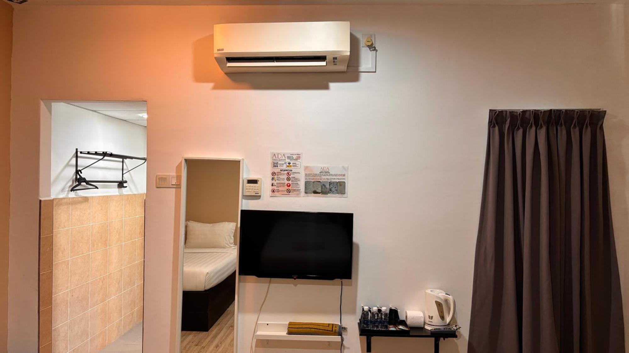 Ada Hotel & Apartment Куала Теренгану Екстериор снимка