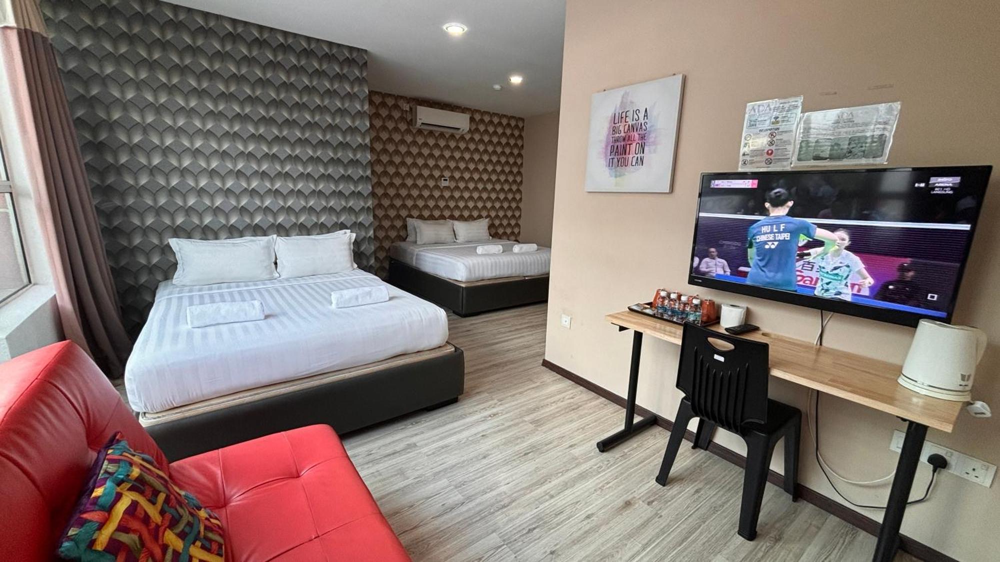 Ada Hotel & Apartment Куала Теренгану Екстериор снимка