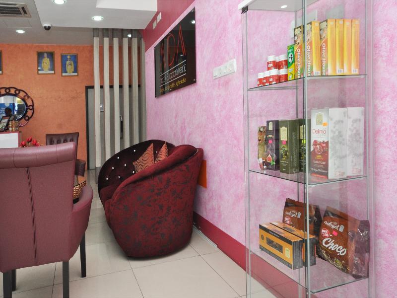 Ada Hotel & Apartment Куала Теренгану Екстериор снимка